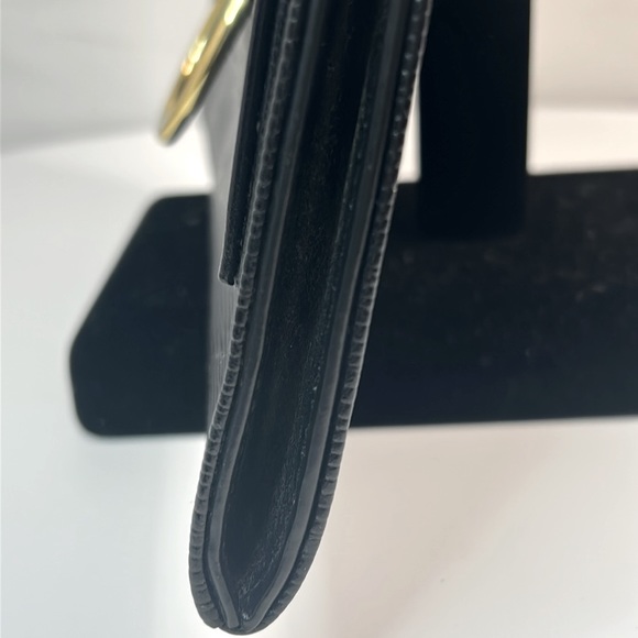 Louis Vuitton, Clutch bag Jena Black Epi - Picture 5 of 17